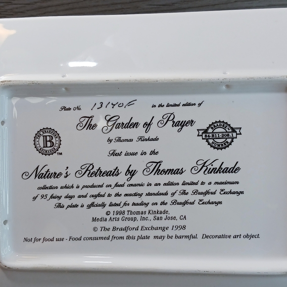 Thomas Kinkade Nature's Retreat Ceramic Decorative Hanging Plate - Picture 5 of 12